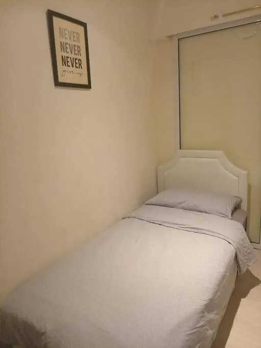 Affordable Staycation In Azure Manila Apartment